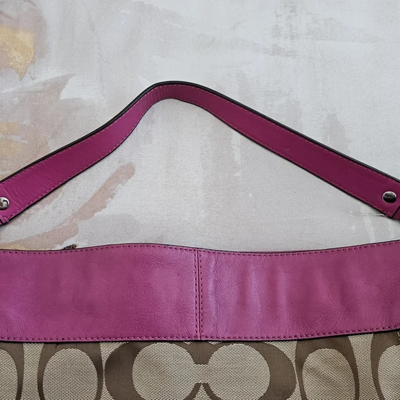 Coach Signature Canvas Shoulder Bag - Pink and Brown - Picture 3 of 15